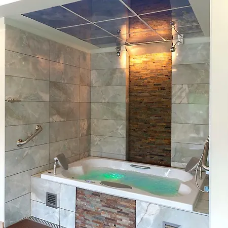 430m2 Luxury In B-b! Villa *